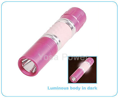 1*AA Colorful rubber handle aluminum flashlight